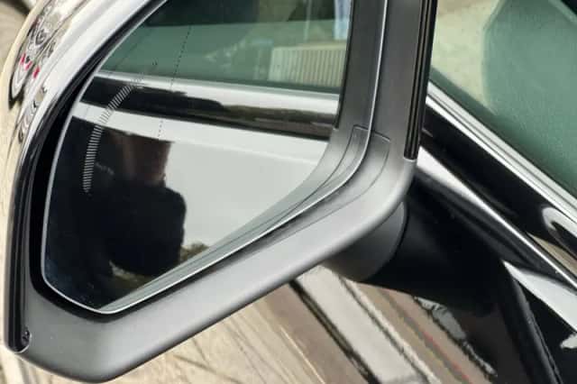 Volvo XC40 (2022) thumbnail 30