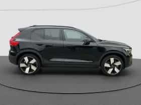 Volvo XC40 (2022) thumbnail 8