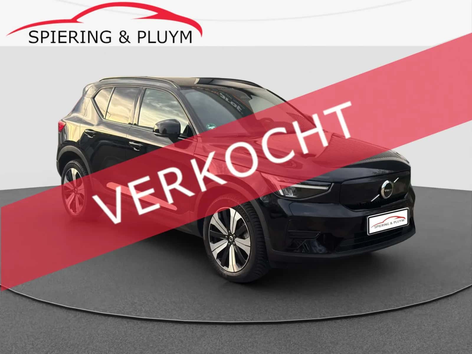 Volvo XC40 (2021) — foto 1
