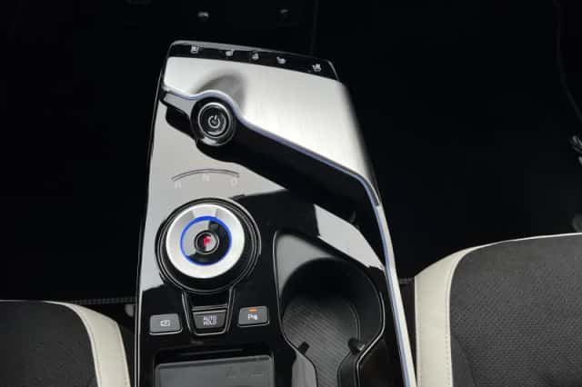 Kia EV6 (2021) thumbnail 14