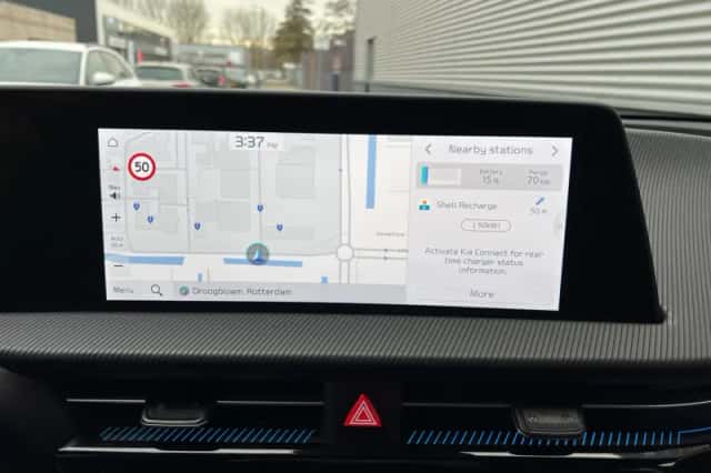 Kia EV6 (2021) thumbnail 23