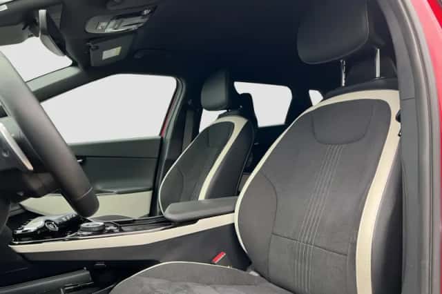 Kia EV6 (2021) thumbnail 5