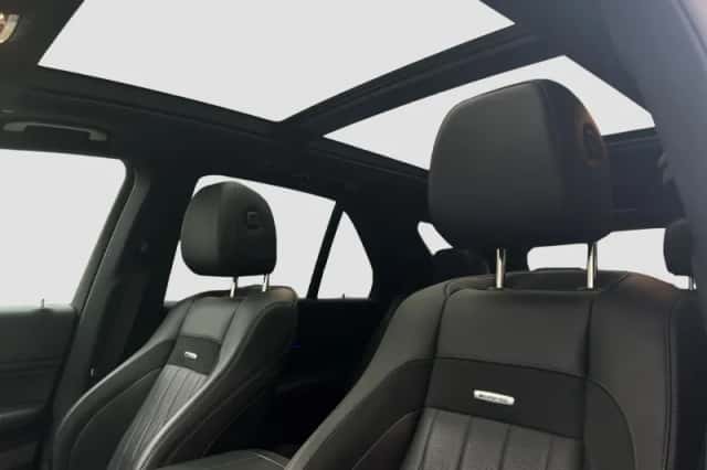 Mercedes-Benz GLE (2019) thumbnail 2
