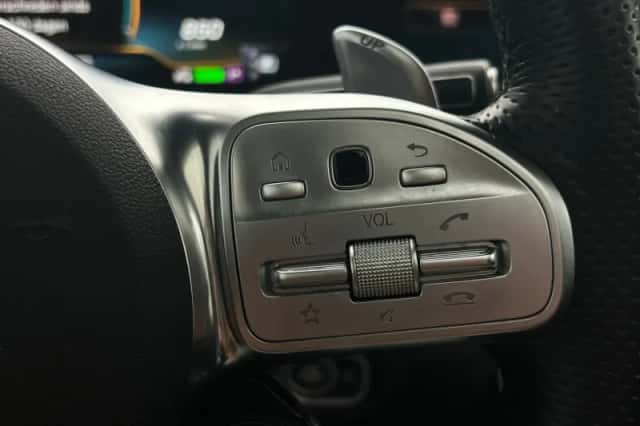 Mercedes-Benz GLE (2019) thumbnail 28