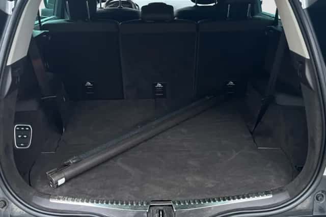 Renault Espace (2015) thumbnail 16