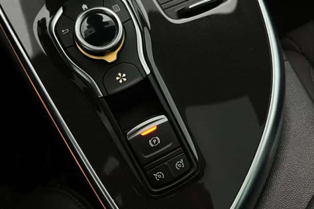 Renault Espace (2015) thumbnail 20