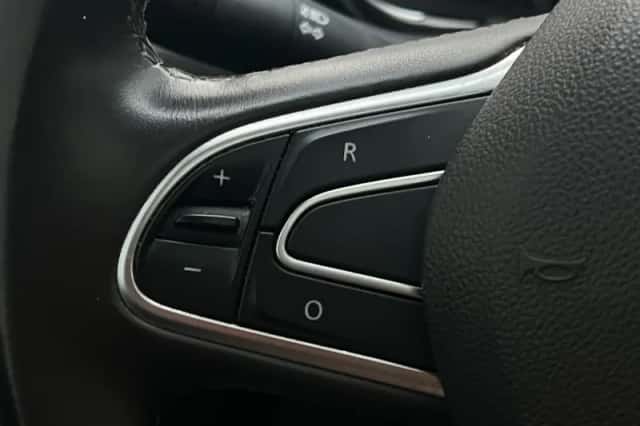 Renault Espace (2015) thumbnail 22