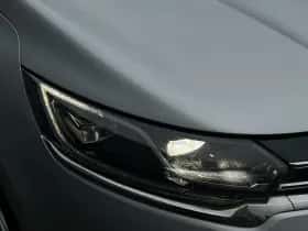 Renault Espace (2015) thumbnail 26