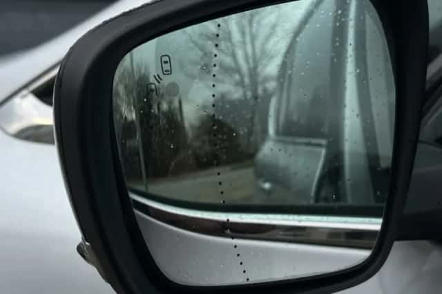 Renault Espace (2015) thumbnail 6
