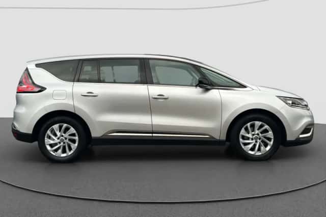 Renault Espace (2015) thumbnail 7