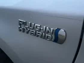 Toyota Prius (2012) thumbnail 6