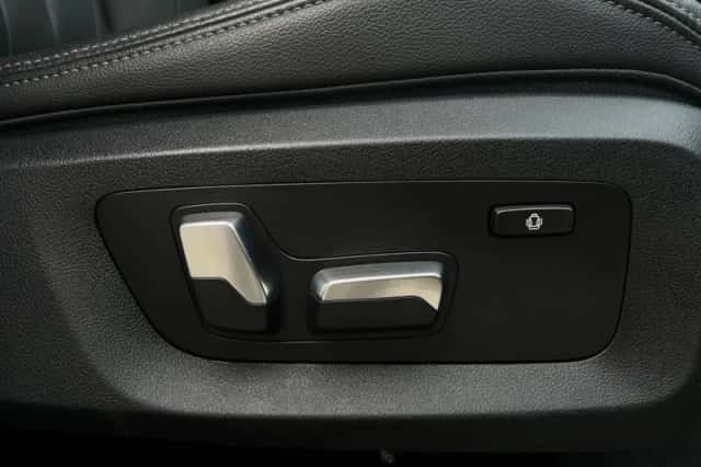 BMW X5 (2019) thumbnail 13