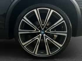 BMW X5 (2019) thumbnail 24