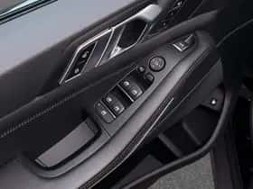 BMW X5 (2019) thumbnail 9