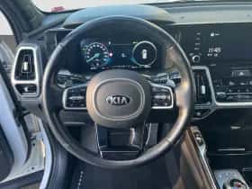 Kia Sorento (2020) thumbnail 16