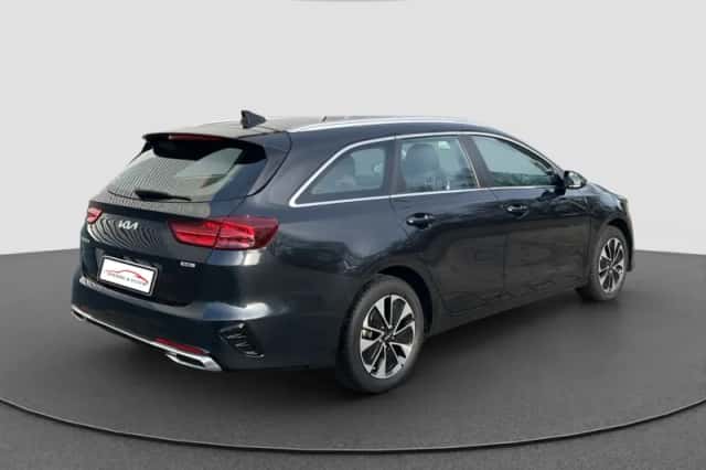 Kia Ceed Sportswagon (2020) thumbnail 11