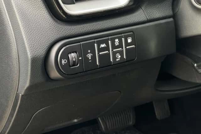 Kia Ceed Sportswagon (2020) thumbnail 22