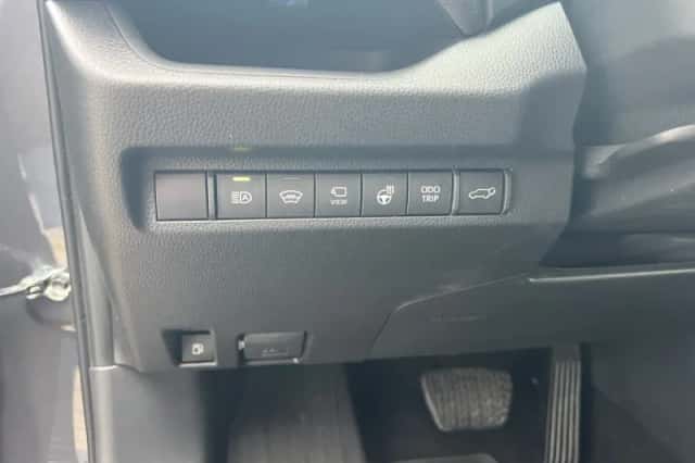 Toyota RAV4 (2019) thumbnail 13