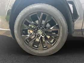 Toyota RAV4 (2019) thumbnail 24