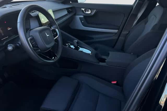 Polestar 2 (2020) thumbnail 2