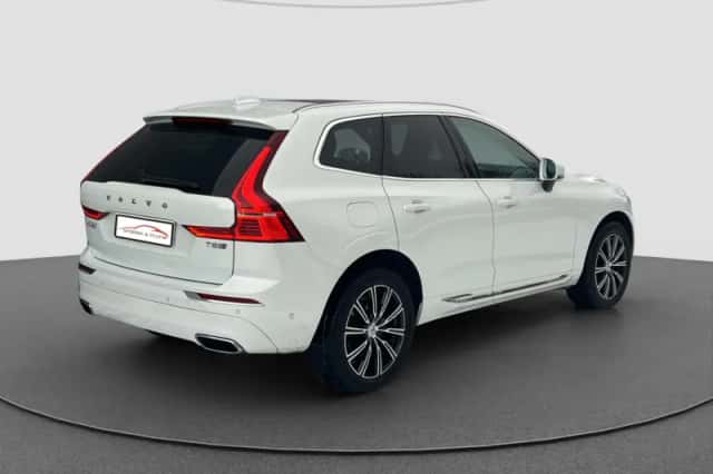 Volvo XC60 (2018) thumbnail 7