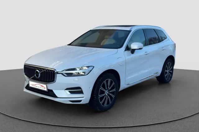 Volvo XC60 (2018) thumbnail 8