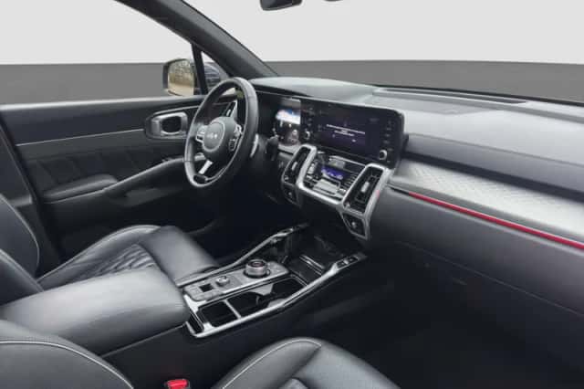 Kia Sorento (2020) thumbnail 11