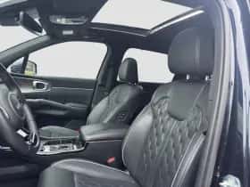 Kia Sorento (2020) thumbnail 3