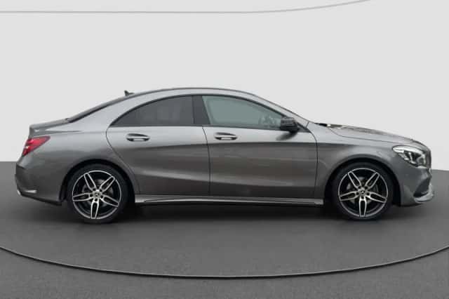 Mercedes-Benz CLA-Klasse (2018) thumbnail 2