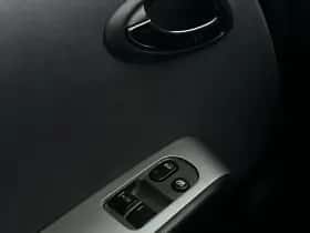 Honda Jazz (2002) thumbnail 8