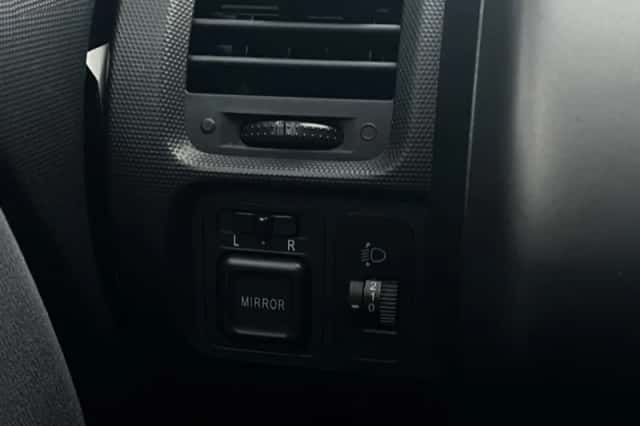 Honda Jazz (2002) thumbnail 9