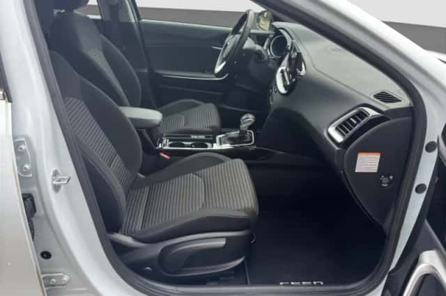 Kia Ceed Sportswagon (2021) thumbnail 16