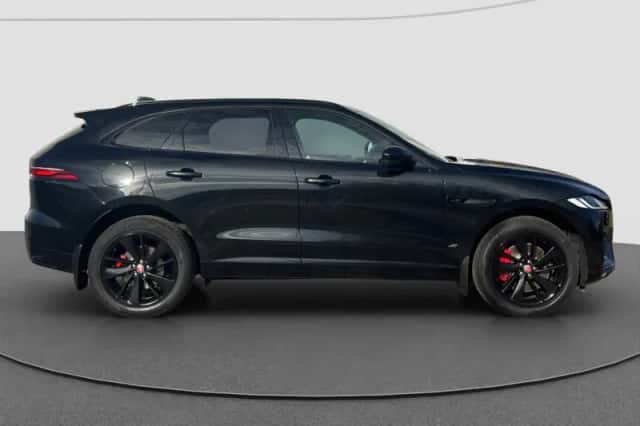 Jaguar F-Pace (2020) thumbnail 2