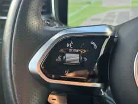 Jaguar F-Pace thumbnail 13