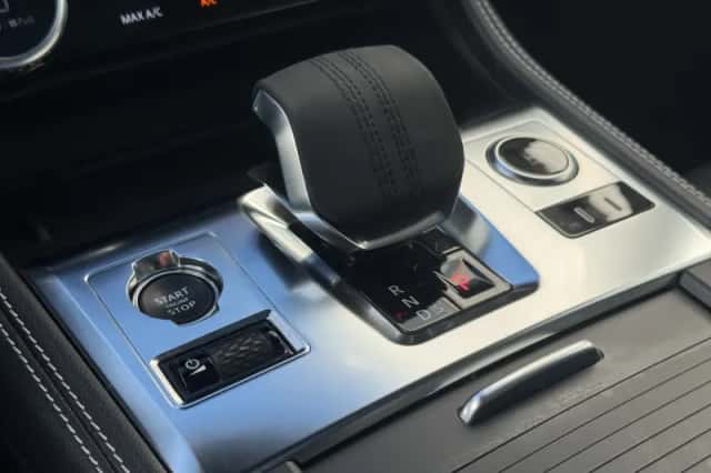 Jaguar F-Pace (2020) thumbnail 21