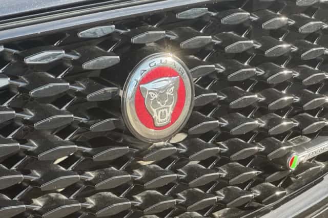Jaguar F-Pace (2020) thumbnail 29