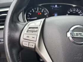Nissan X-Trail (2015) thumbnail 11