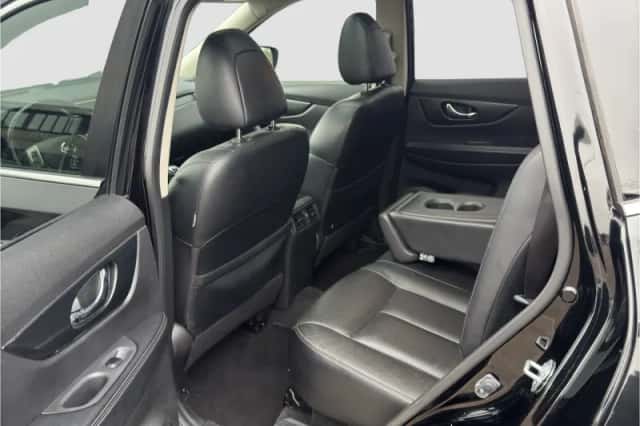 Nissan X-Trail (2015) thumbnail 17