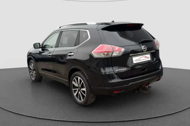 Nissan X-Trail (2015) thumbnail 6