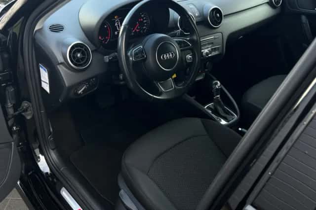 Audi A1 (2018) thumbnail 2