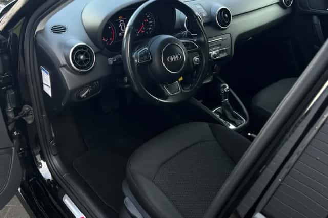 Audi A1 (2018) thumbnail 2