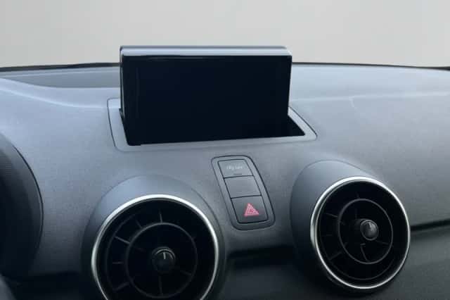 Audi A1 (2018) thumbnail 12