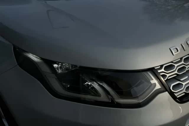 Land Rover Discovery Sport (2020) thumbnail 26