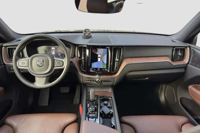 Volvo XC60 (2021) thumbnail 13