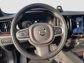 Volvo XC60 (2021) thumbnail 15