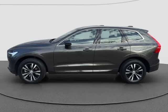 Volvo XC60 (2021) thumbnail 5