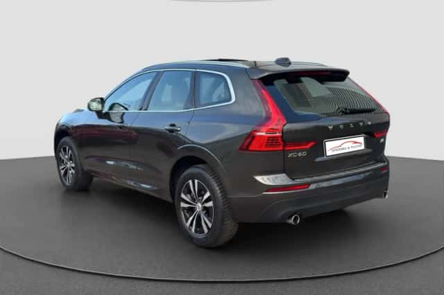 Volvo XC60 (2021) thumbnail 6