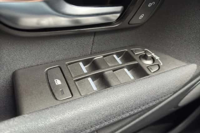 Land Rover Range Rover Evoque (2014) thumbnail 22