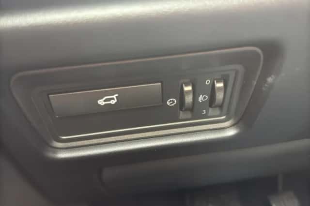 Land Rover Range Rover Evoque (2014) thumbnail 23
