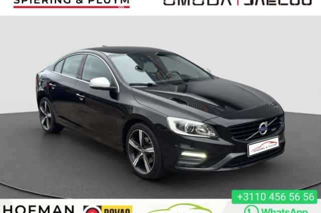 Volvo S60 (2015) thumbnail 1